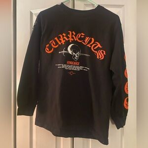 🎶Limited Edition Concert Merch- Currents -long sleeve- size medium🎶
